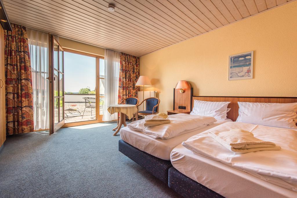 Landhotel Und Gasthof Hirsch Huettenreute Hoßkirch Kültér fotó
